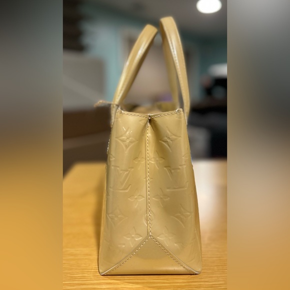 Louis Vuitton Vernis Wilshire beige handbag. Authentic and pre-owned - Picture 5 of 9